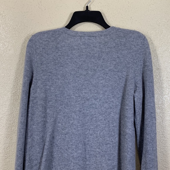 Peck & Peck Sweater Gray with Giraffe Design M 100% Cashmere SOFT - Picture 11 of 12